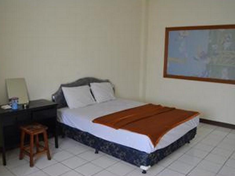 Hotel Mutiara Jacarta Exterior foto